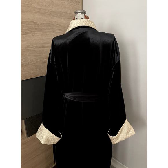 Natori Private Luxuries Sz L Velvet Robe Black Silk Maxi Luxury Elegant Glam - Picture 12 of 16